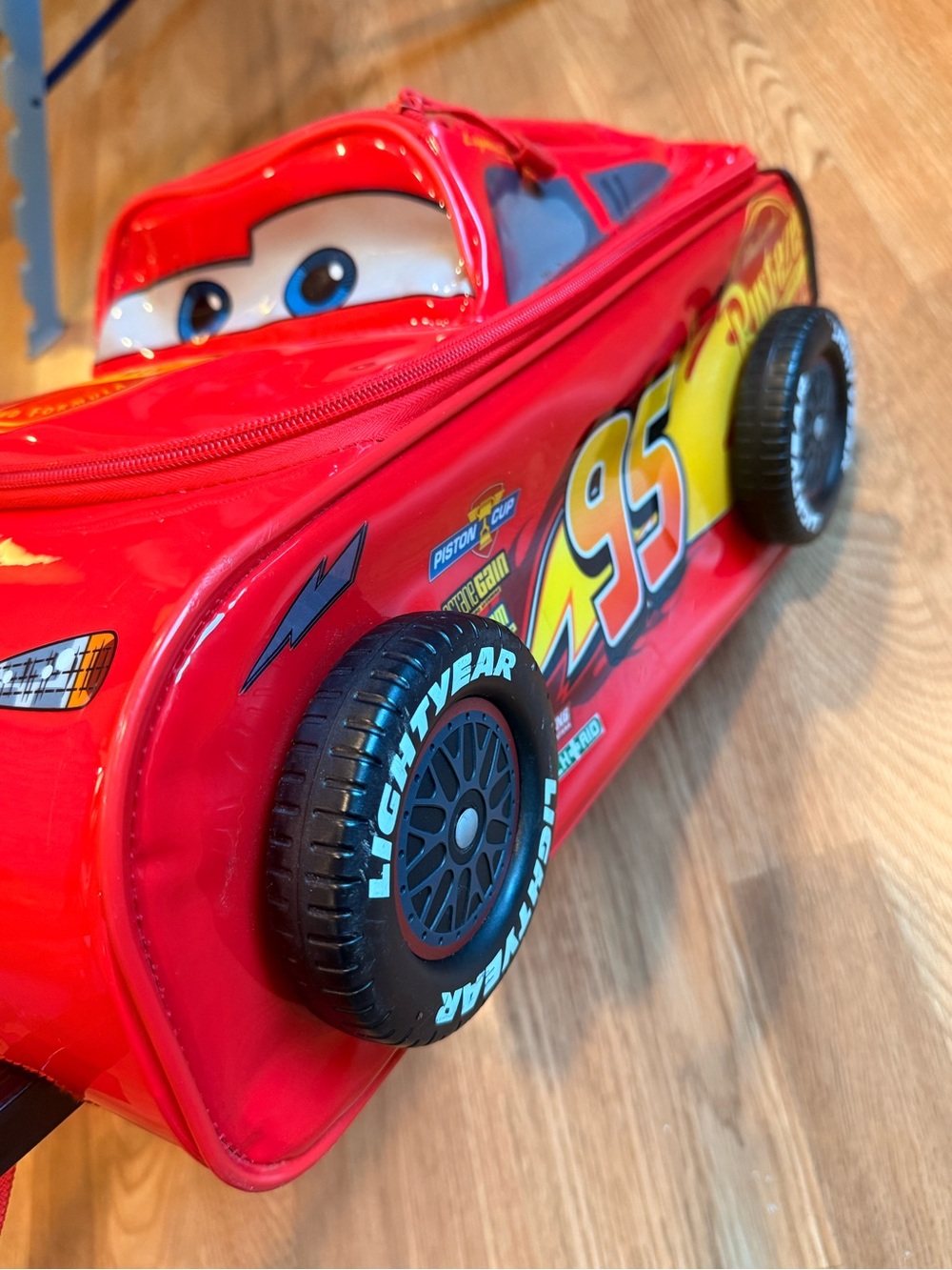 Disney Pixar Cars Lightning McQueen Rolling Luggage Suitcase Kids Vacation Bag - Picture 2 of 14